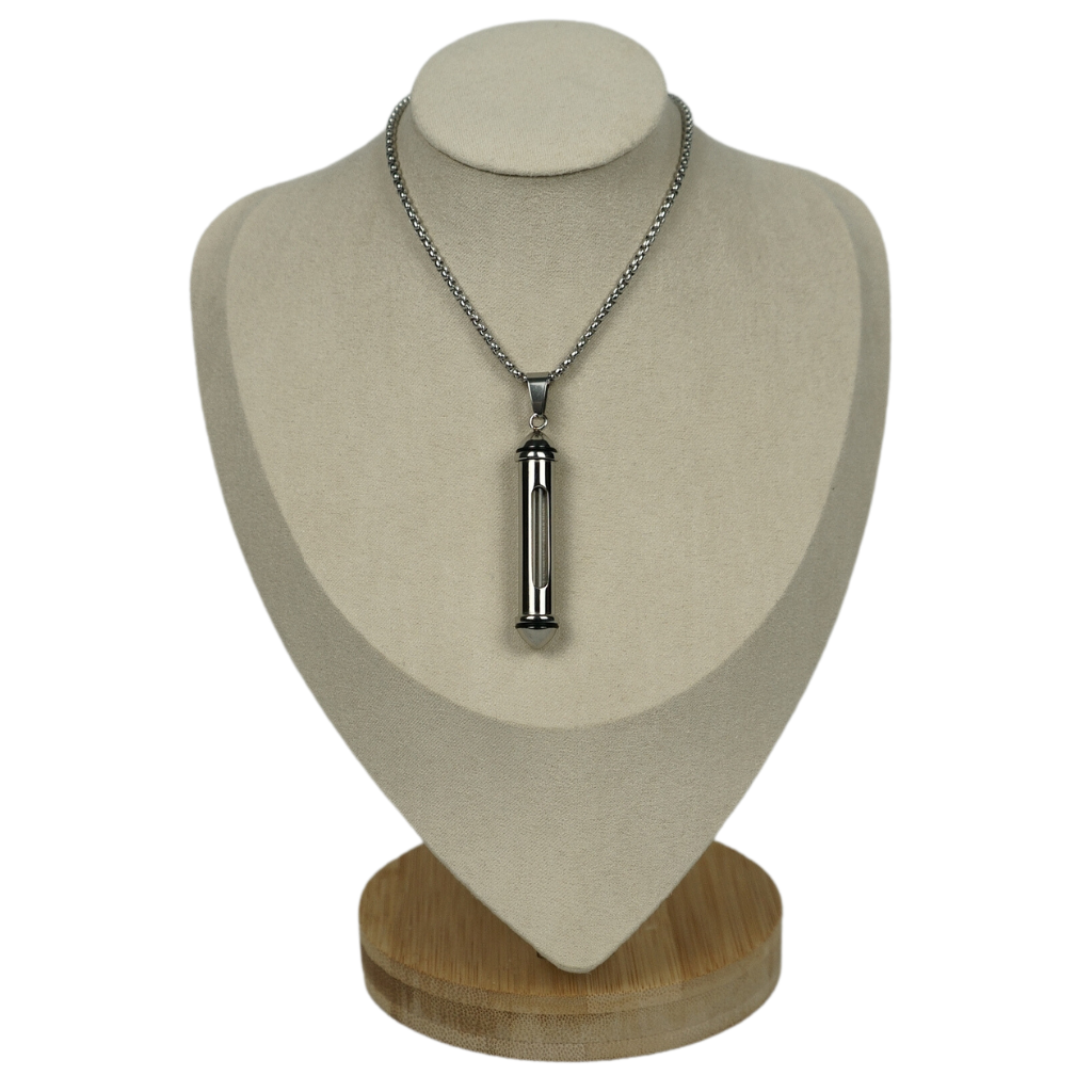 Soulful-Memories-Pendant-Silver-Cremation-Jewellery-On-Bust