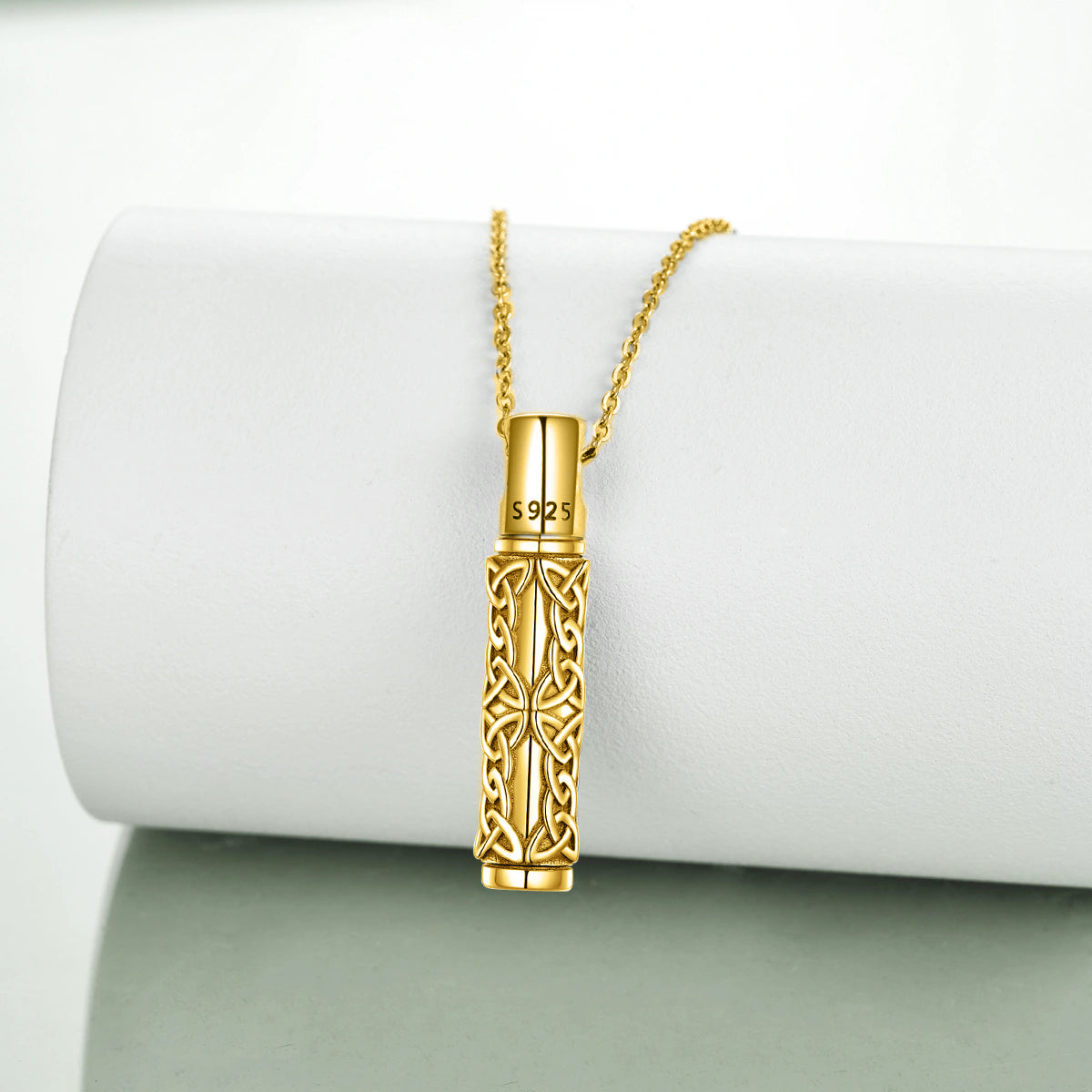 Knotted Harmony Gold Vermeil Cremation Necklace